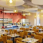 Sowell La Hotel Saint-Raphael (Var)