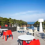 Sowell La Hotel Saint-Raphael (Var)