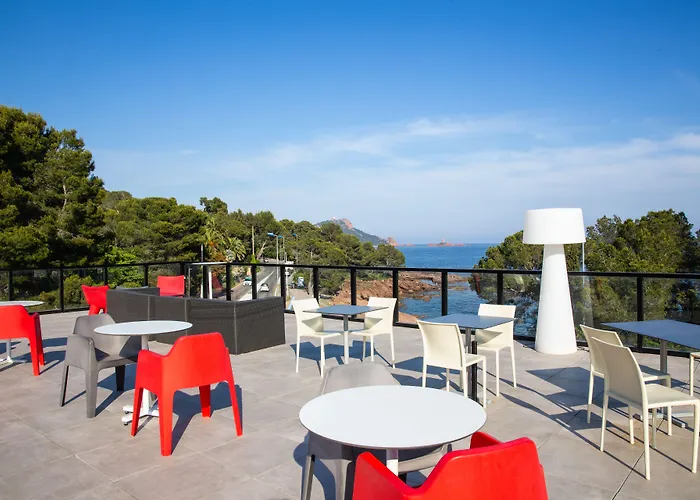 Sowell La Hotel Saint-Raphaël