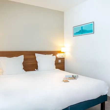 Sowell La Otel