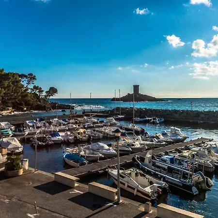 Sowell La Otel Saint-Raphaël